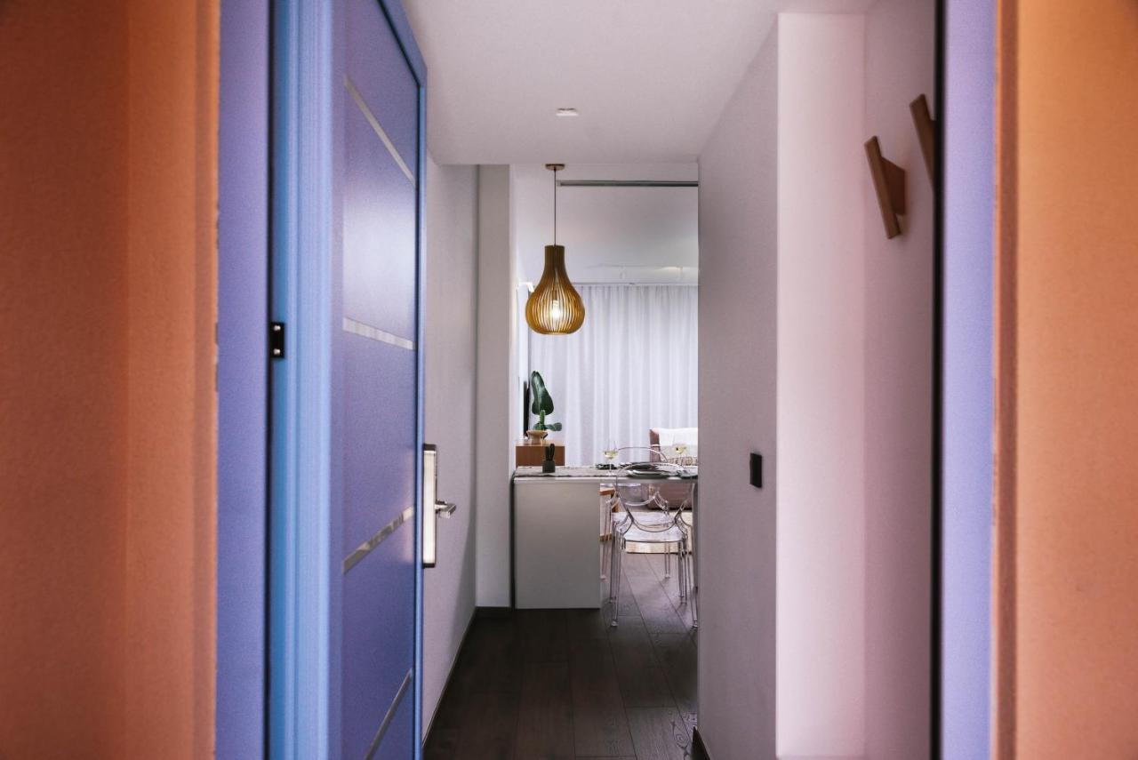 Suites De Luxe Katerina Kokkinos Pyrgos Exterior foto